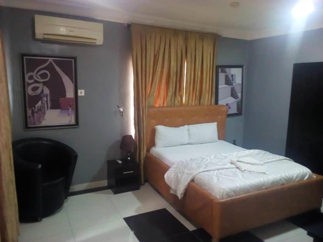 Primal Hotel Lagos Exterior photo